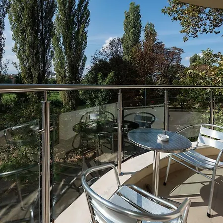 Appartement Riverside With Free Parking *