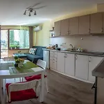Riverside With Free Parking Apartment Plovdiv