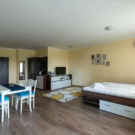 Riverside With Free Parking Plovdiv