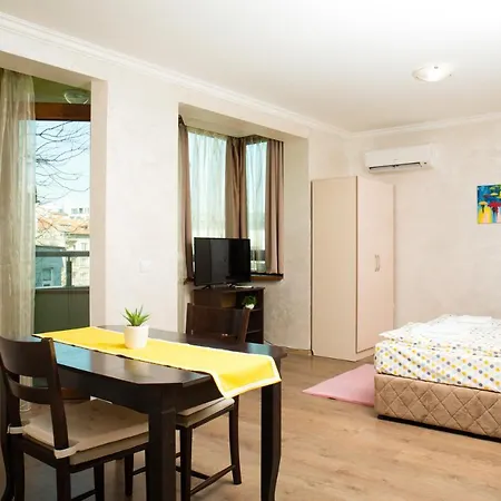 Riverside With Free Parking * Plovdiv