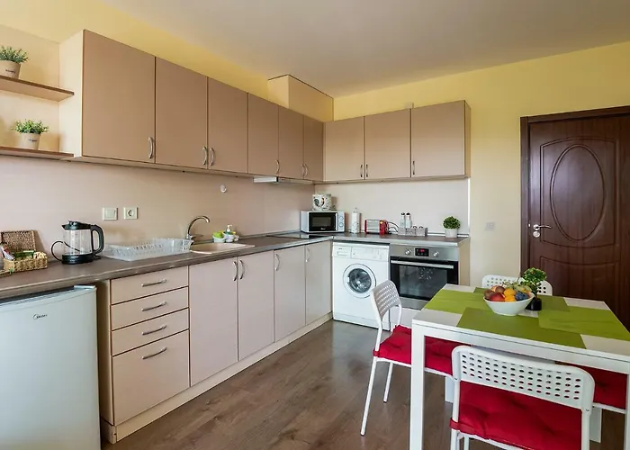 Riverside With Free Parking Apartament