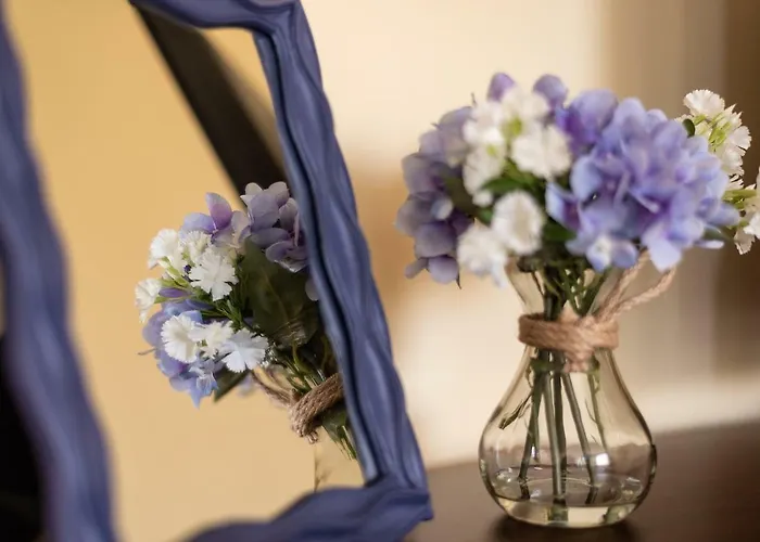 Riverside With Free Parking Appartamento